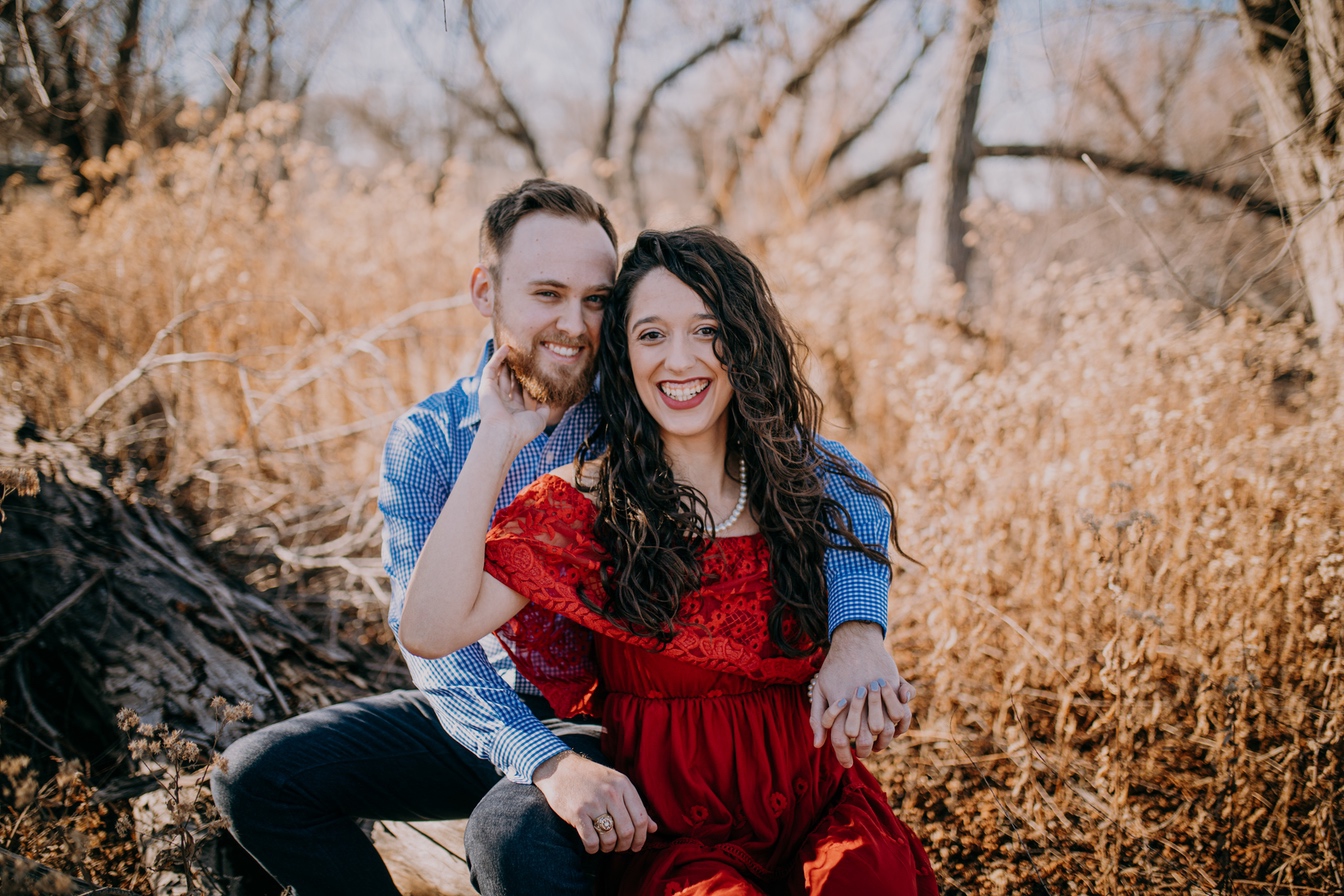 Casey & Alegría Engagement Photo