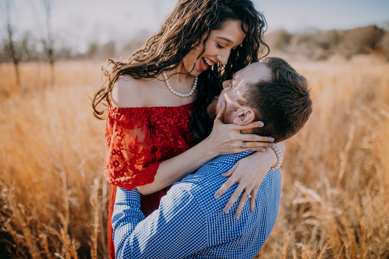 Casey & Alegría Engagement Photo