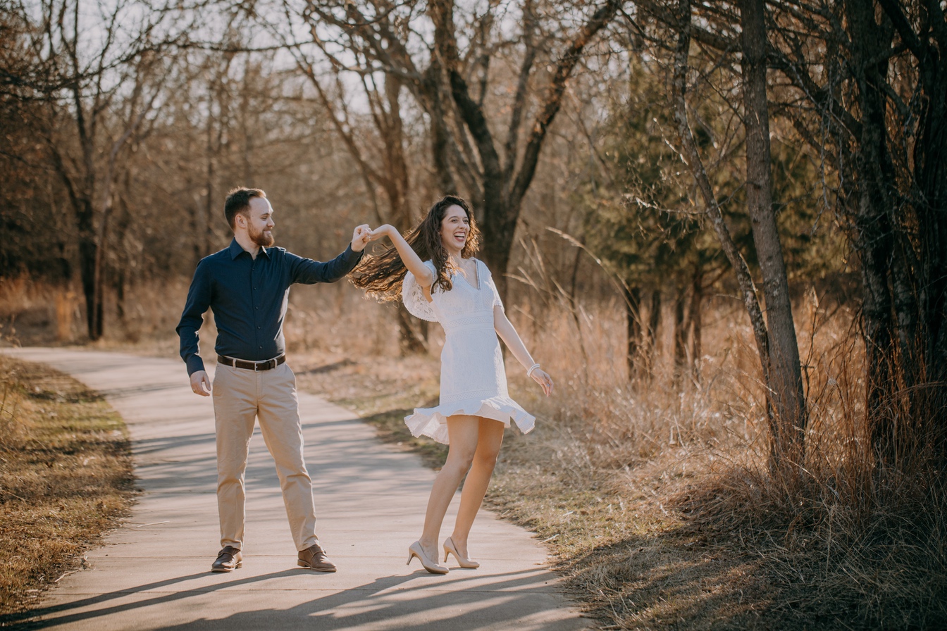 Casey & Alegría Engagement Photo