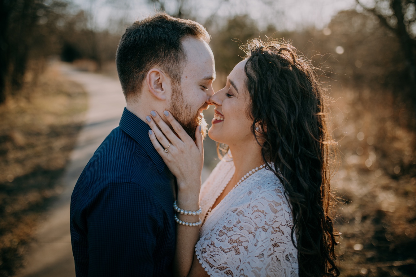 Casey & Alegría Engagement Photo